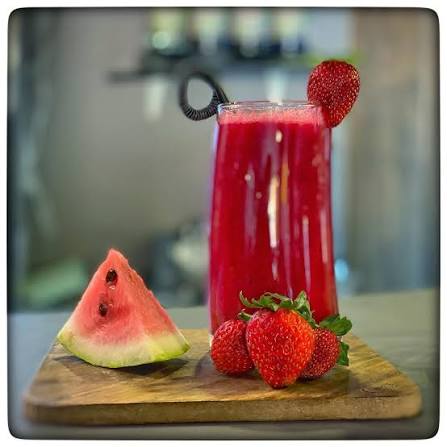 اسموتى هندوانه توت فرنگی